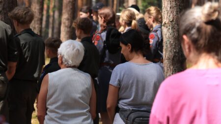 Odwiedziny rodziców na obozie